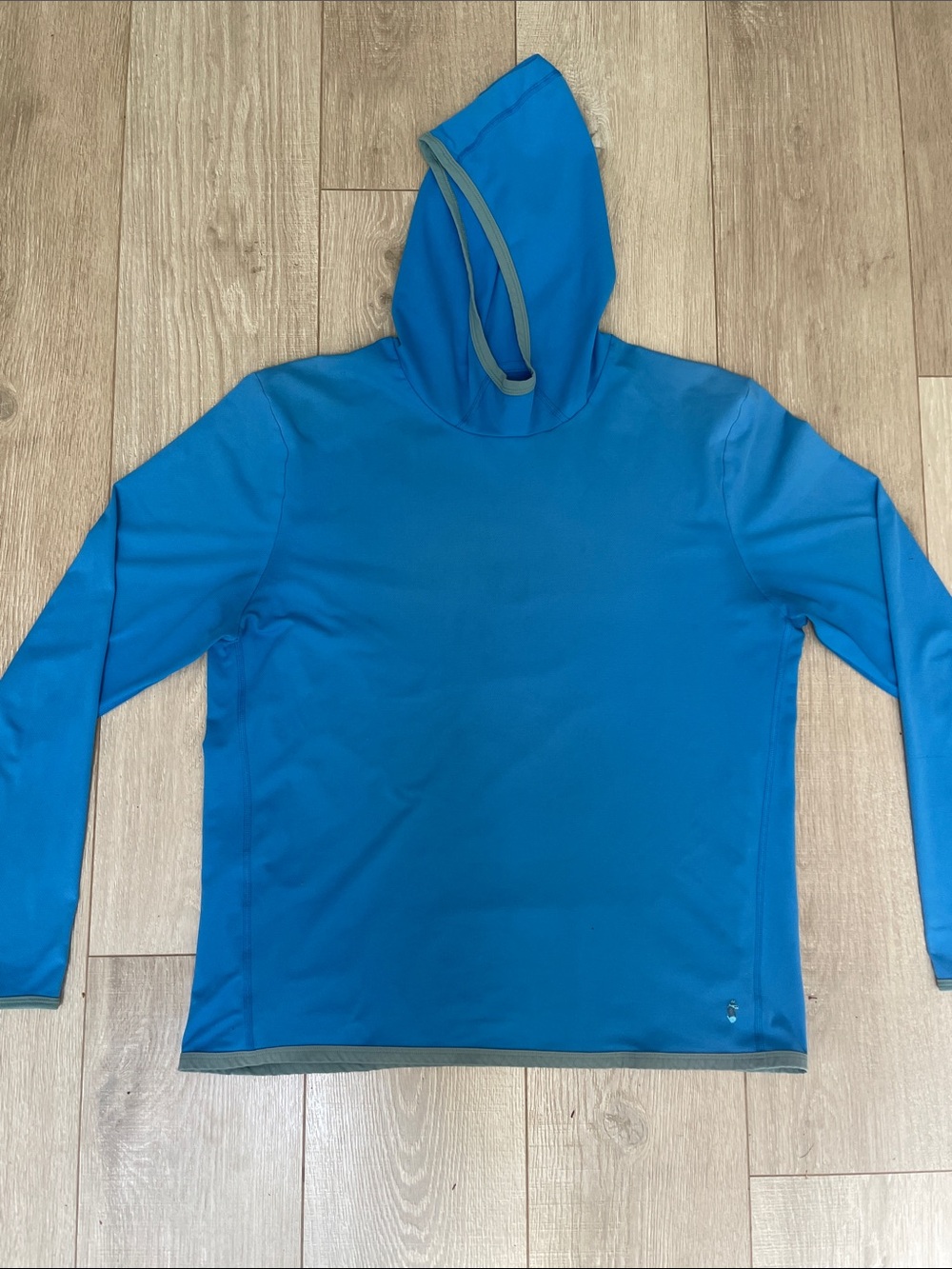COTOPAXI   Blue Hooded Performance Pullover